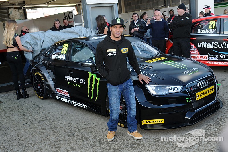 Hamilton gets first BTCC test mileage at Brands Hatch