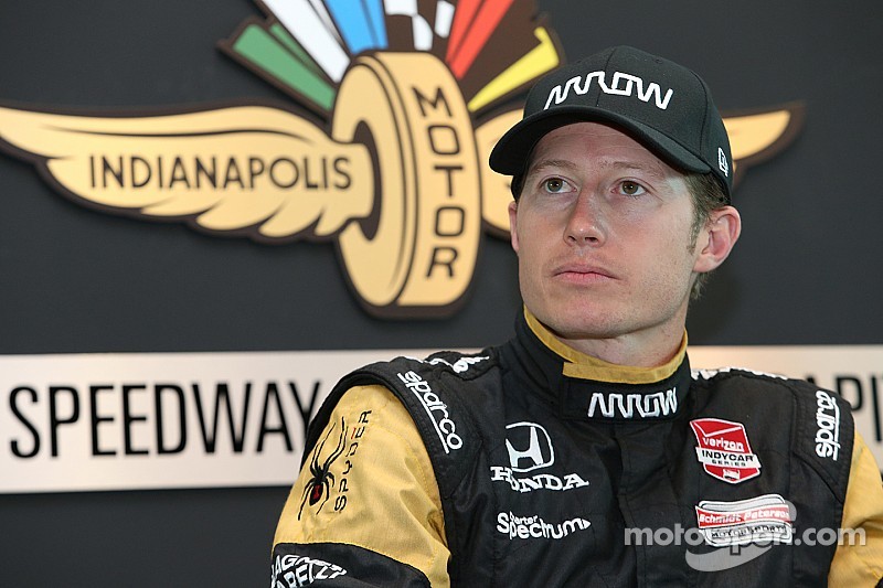 Unlikely circumstances put Briscoe in position to make racing history