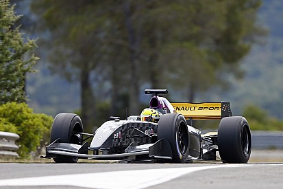 Vers des pneus 18" en Formule Renault 3.5 pour 2016 ?