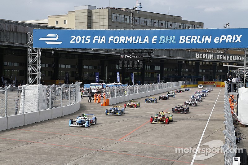 Berlin ePrix: D’Ambrosio wins as Piquet takes championship lead