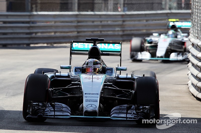 Lauda opina que fue "un gran error"