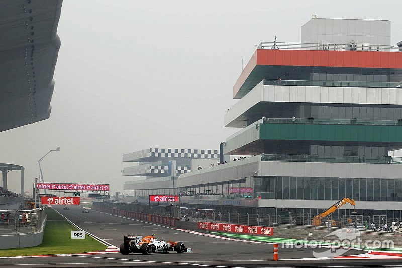 Ecclestone pide a los promotores del GP de India que se decidan
