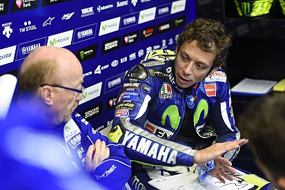 Yamaha - Rossi et Lorenzo attendent des progrès