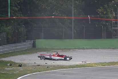 Acidente impressionante marca a prova da F3 em Monza