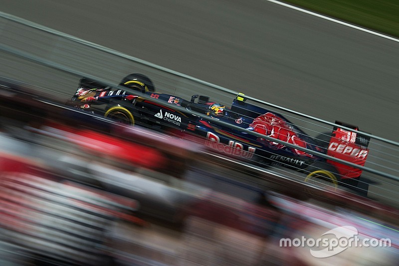 Sainz decepcionado con su primer día en Montreal