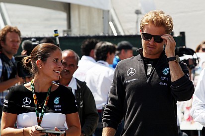 Rosberg dice que nada salió conforme al plan