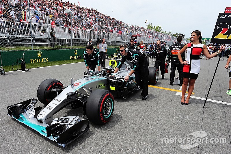 Após tentativa, Rosberg reconhece derrota: “andei igual um louco”