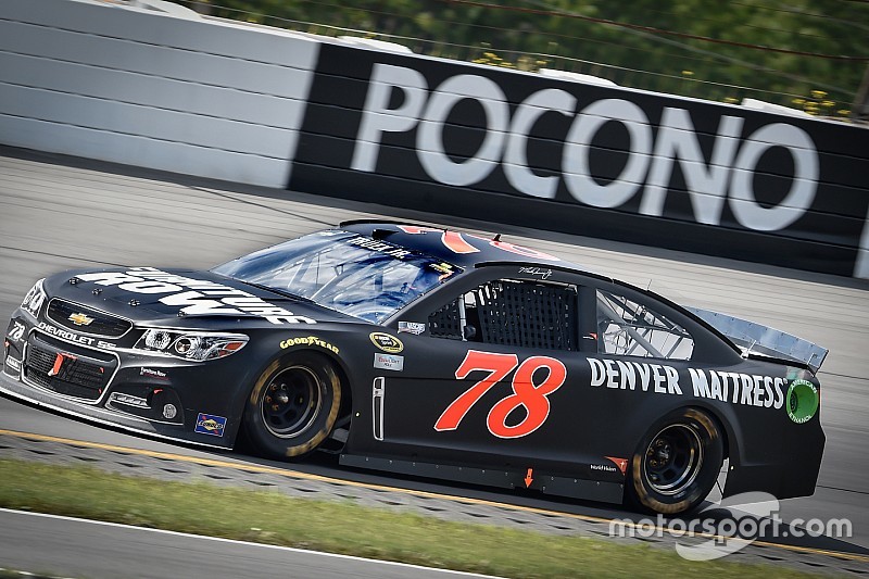 Truex disfruta del triunfo "más grande" de su carrera