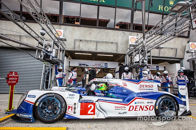 #2 Toyota Racing Toyota TS040 Hybrid: Alexander Wurz, Stéphane Sarrazin, Mike Conway