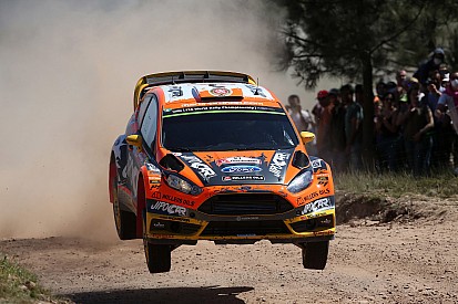 Prokop se lleva la primera etapa en Italia