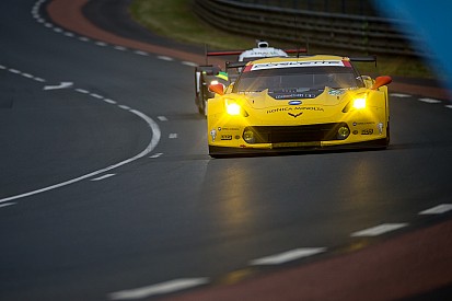 Fuerte accidente de Magnussen en Le Mans – video