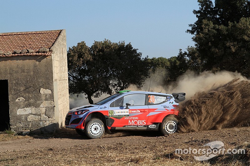 Paddon leads Rally Sardinia over VW duo