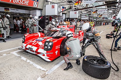 Porsche mantiene el liderato