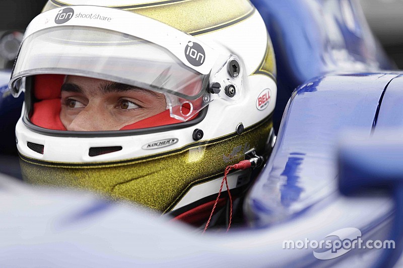 Em estreia na Indy Lights, Nelsinho Piquet abandona após forte acidente