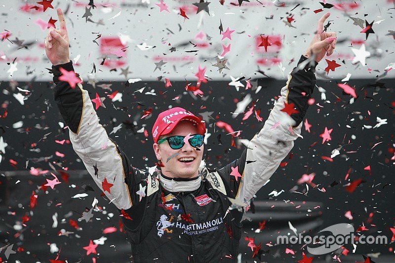 Newgarden heads CFHR 1-2 at Toronto