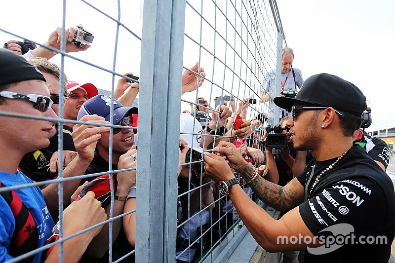 Hamilton quiere cobrar una deuda en Austria
