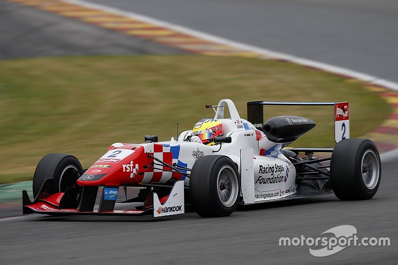 Dennis gana en Spa, donde Calderón se destaca