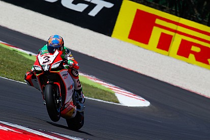 Aprilia distancée? "Au moins jusqu'à la fin de la saison" d'après Biaggi