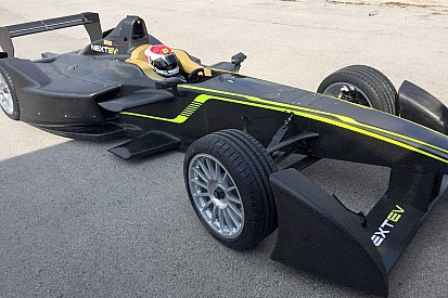 Эксклюзив: NEXTEV TCR опробовала новую трансмиссию