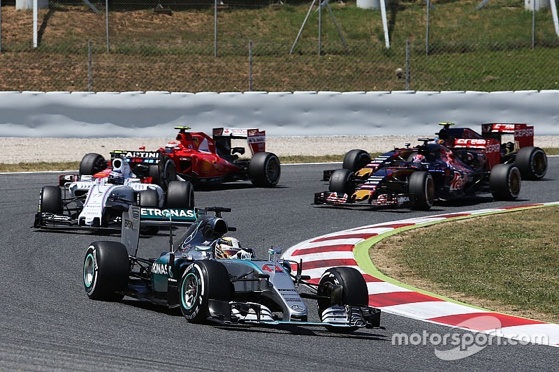 Analyse - Pourquoi les F1 de 2017 vont améliorer la course