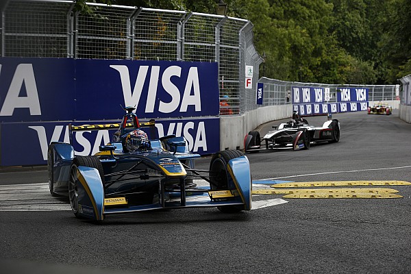 Buemi quedó al frente antes de clasificar