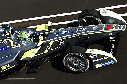Piquet Jr, Champion pour un point au terme d'un finish haletant!
