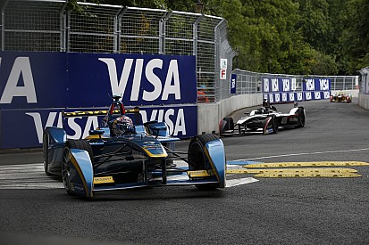 Buemi se lamenta por perder el título