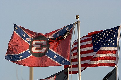 NASCAR to be 'as aggressive as possible' against Confederate Flag