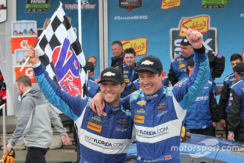 Westbook, Valiante become first repeat winners of 2015