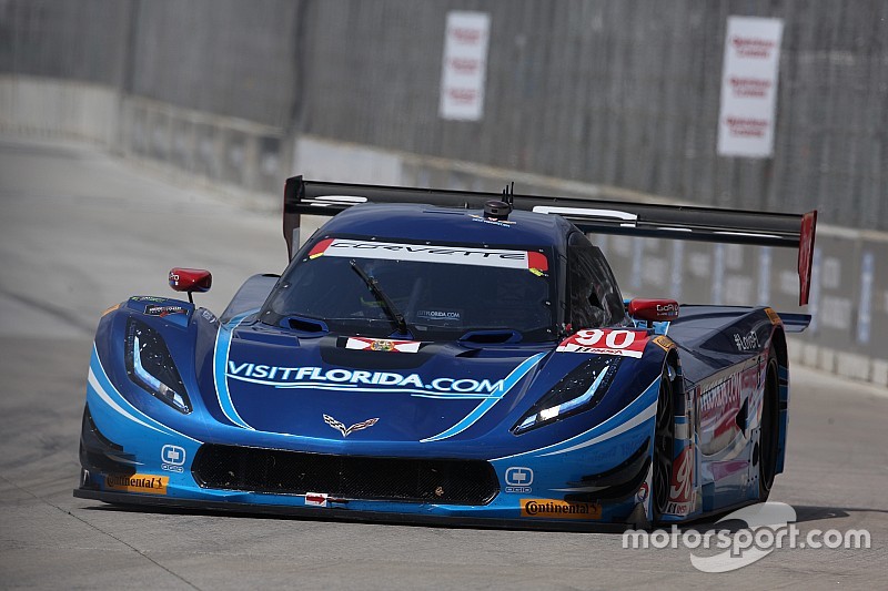 #90 VisitFlorida.com Racing Corvette DP : Richard Westbrook, Michael Valiante