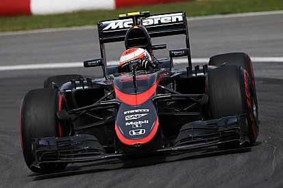 Silverstone - Button, 15 ans de disette à domicile