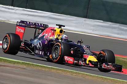 Após top-6, Ricciardo mostra confiança: “o pior ficou para trás”