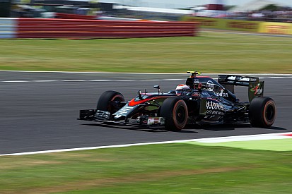 Une séance qualificative difficile pour Button à Silverstone