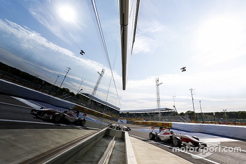 Kirchhöfer résiste à Bernstorff et s'impose à Silverstone