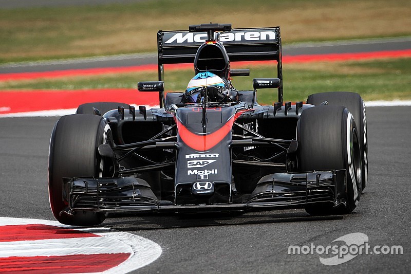 British GP: Both McLaren drivers eliminated in Q1