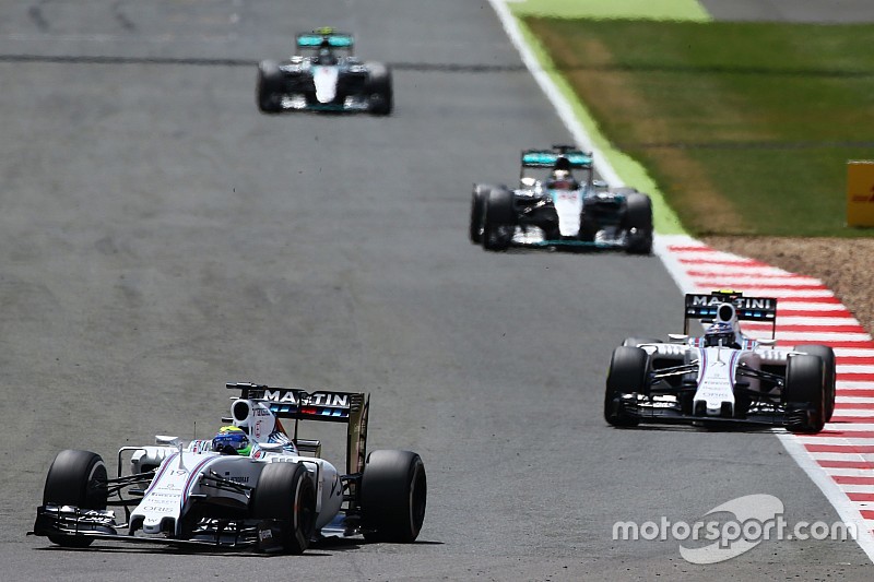 Williams defends race strategy