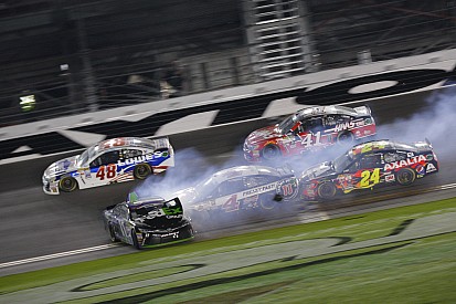 Fans, here's your chance: Help NASCAR fix superspeedway races