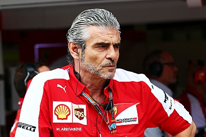 Mesmo com pódio, Arrivabene está irritado com a Ferrari