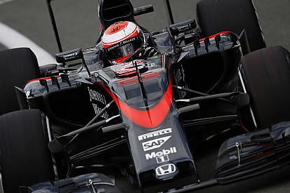 McLaren urges Honda to put corporate culture aside