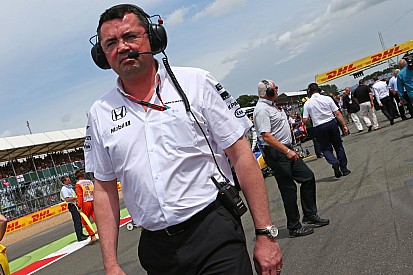 Boullier: “é óbvio em que aspecto estamos perdendo performance”