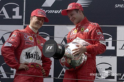 No 7 a 1 do automobilismo, Barrichello faz o gol de honra para o Brasil