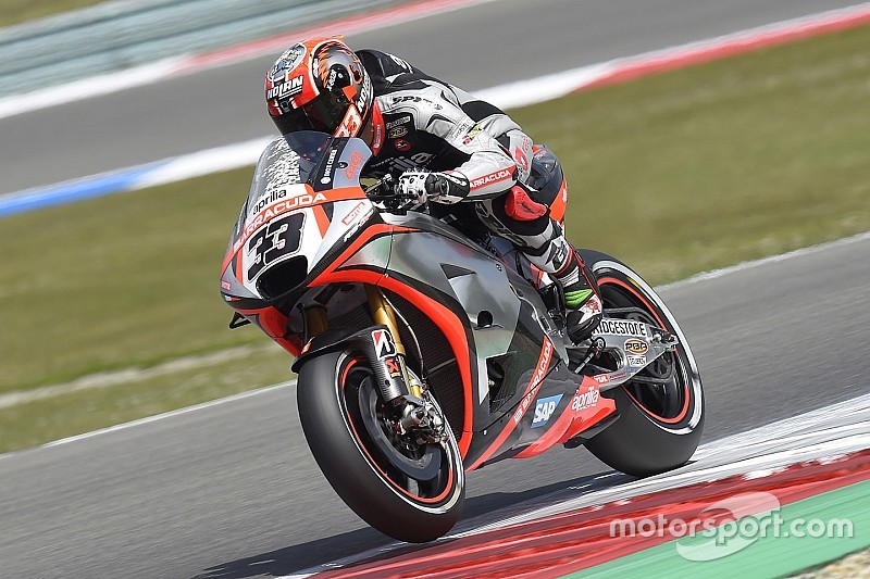 Aprilia y Melandri no seguirán juntos