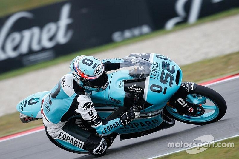 Mesmo caindo, Danny Kent fica com a pole em Sachsenring