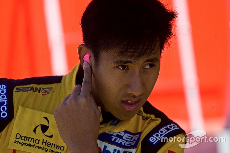 Gelael to make GP2 bow with Carlin in Hungary