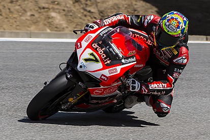 Chaz Davies leaves nothing to chance and wins Race 1 at Laguna