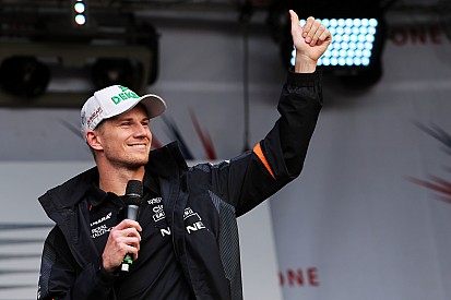 Hulkenberg analisa todas as possibilidades. Ferrari é uma delas