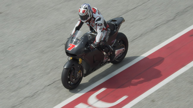 La Honda prova la ciclistica 2016 nei test di Misano