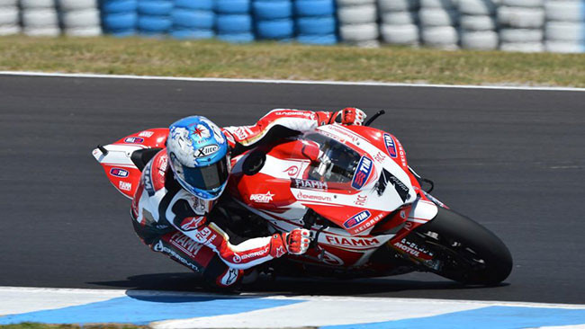 Carlos Checa e Ducati insieme per un test al Mugello