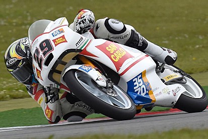 Gara in rimonta per Manzi e Ferrari ad Assen