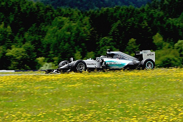 La Pirelli ha provato alcune soluzioni in ottica 2016